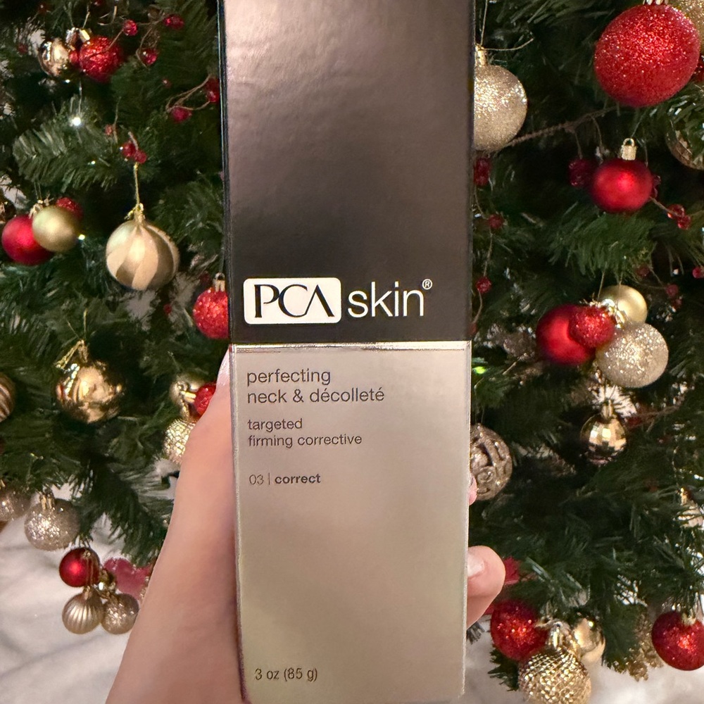 PCA Skin Perfecting Neck & Décolleté Cream